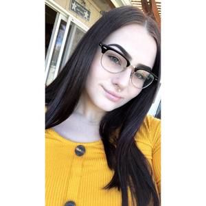 Meet your Posher, Kelsey